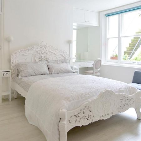 Love Nest Apartment Brighton ภายนอก รูปภาพ